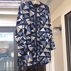 Evening blouse with long sleeves by Lafayette 148 New Yourk